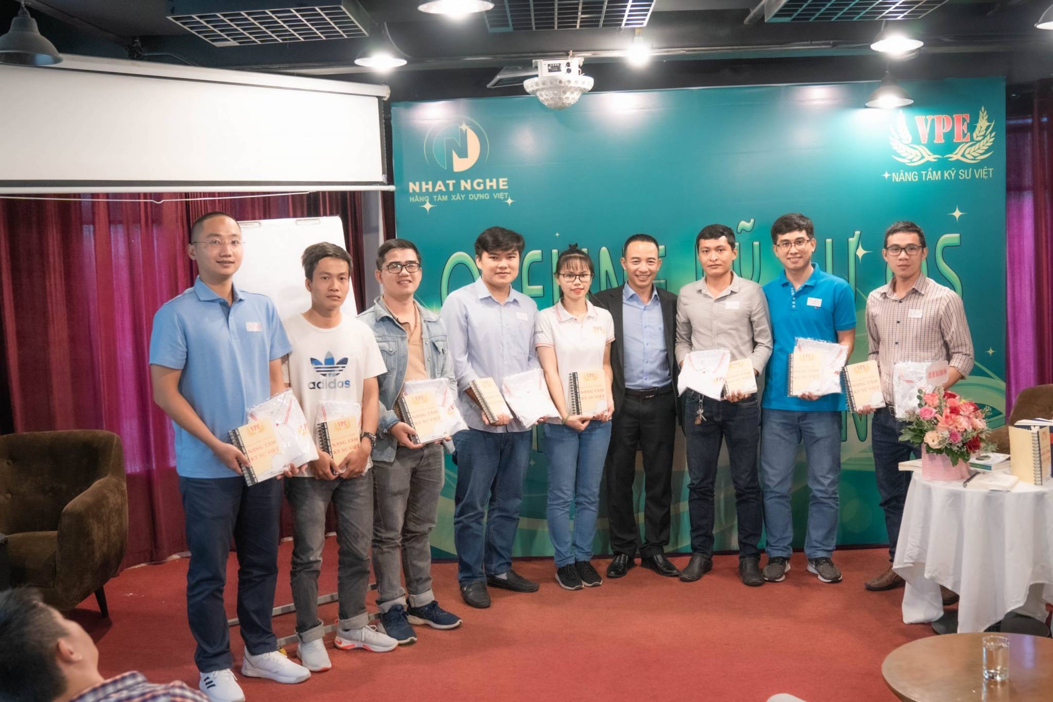 Lớp học offline Nhất Nghệ TP.HCM